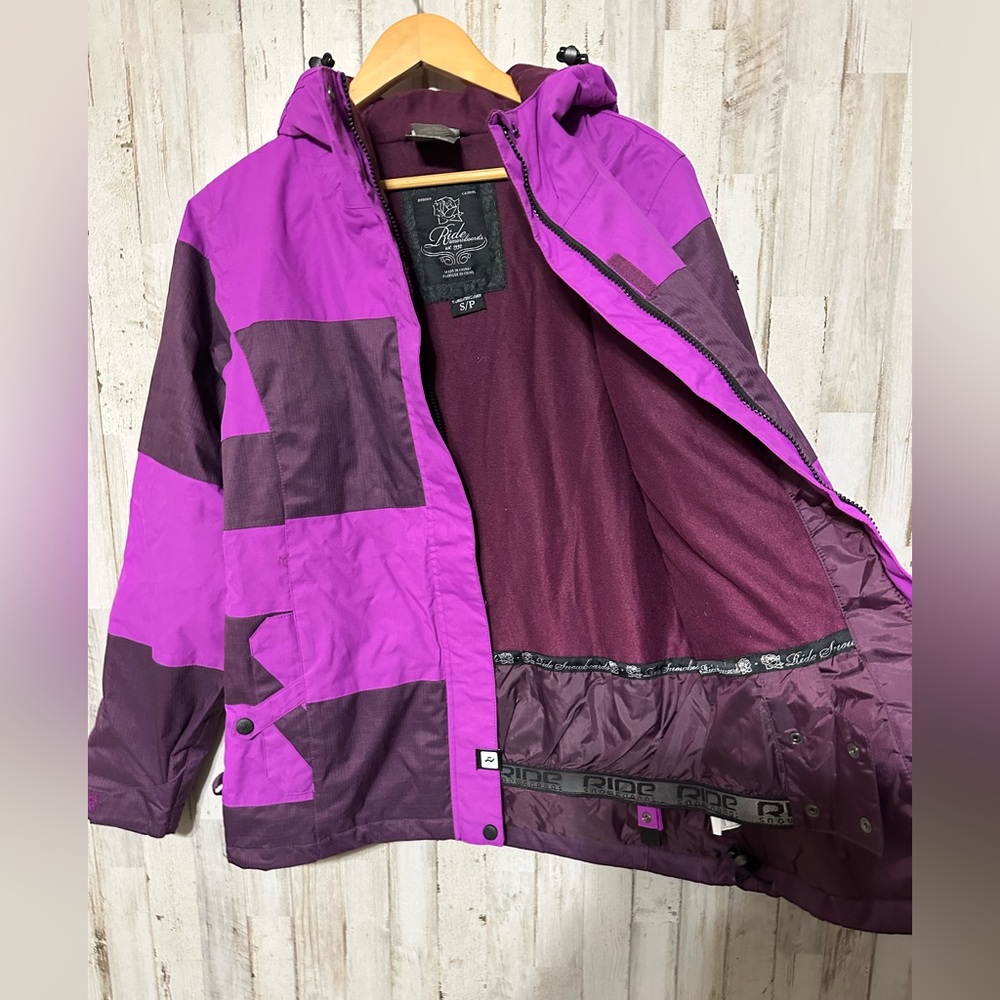 Ride Snowboard Jacket - Picture 8 of 8